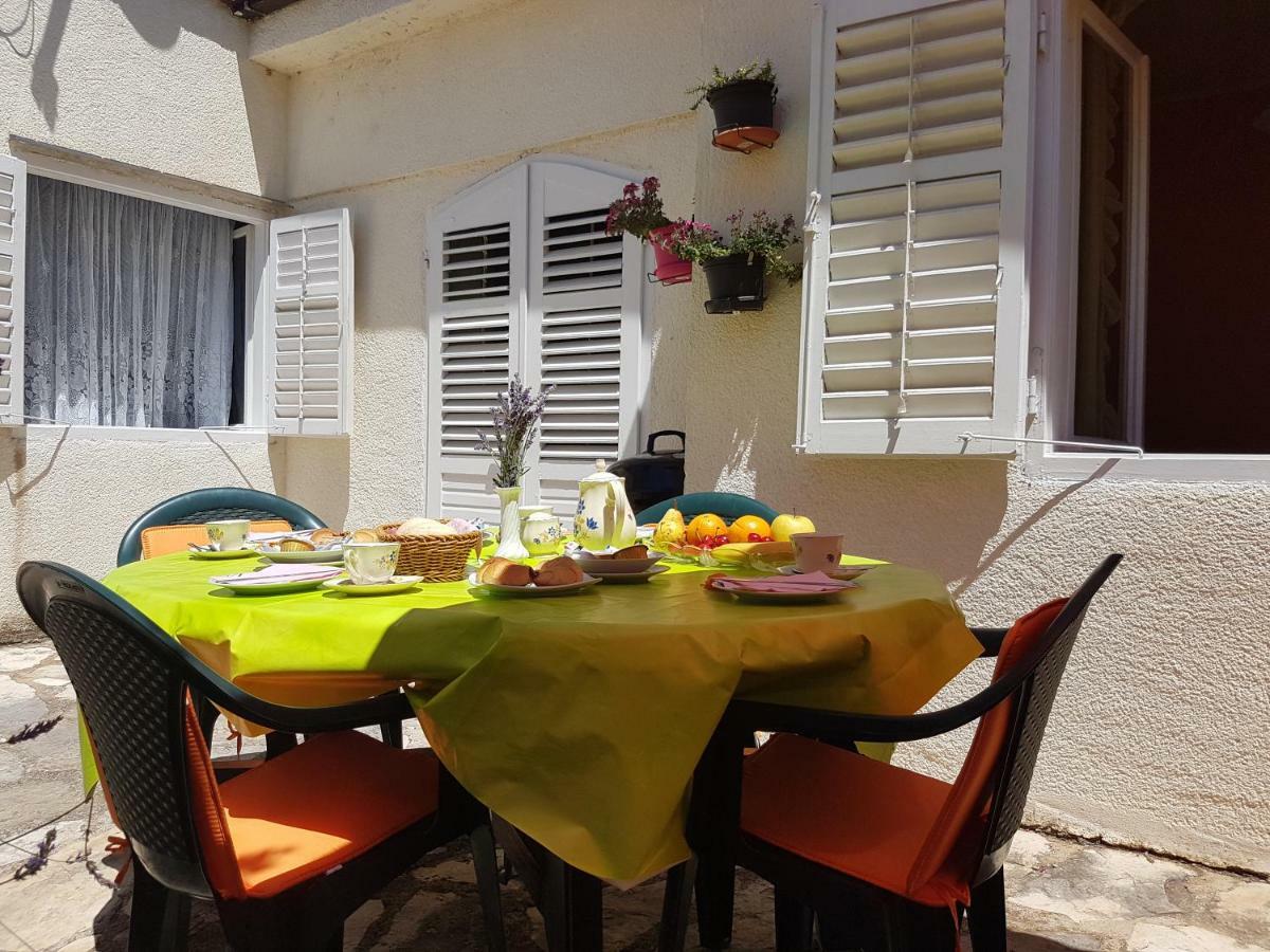Apartments Guberina شيبينيك المظهر الخارجي الصورة