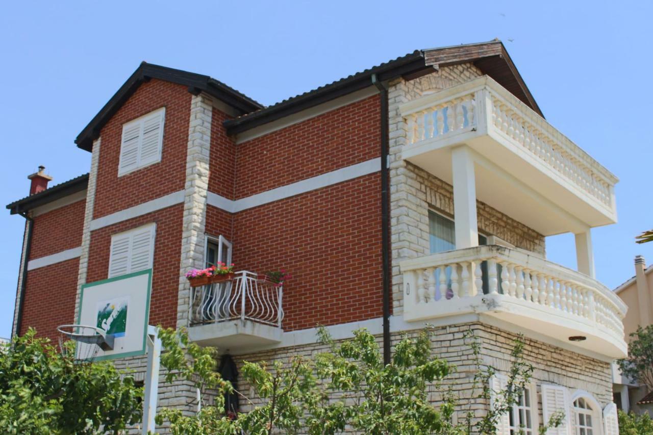 Apartments Guberina شيبينيك المظهر الخارجي الصورة